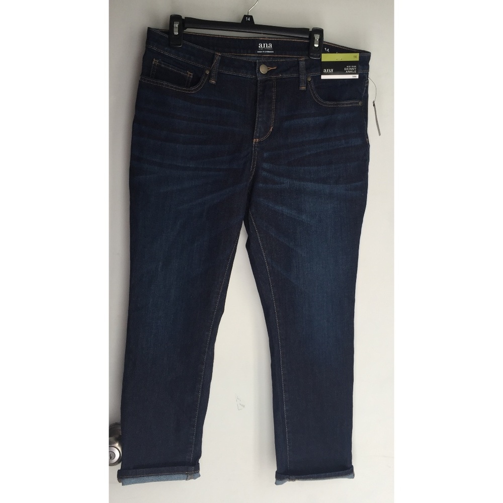 NWT  a.n.a Ankle Skinny Jeans